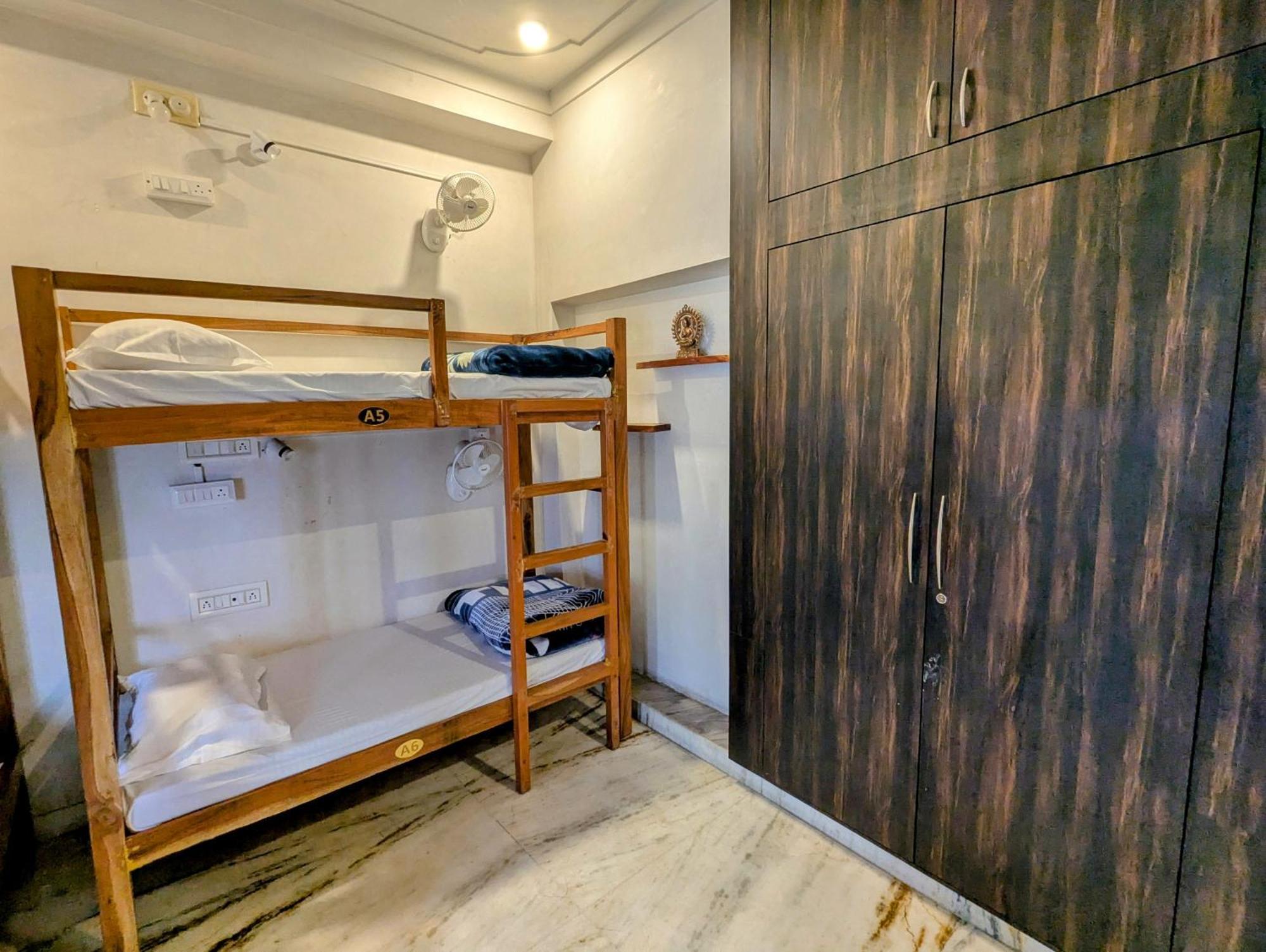 Punia'S Staycation Удайпур Екстериор снимка
